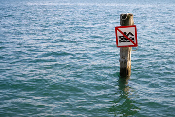 Nicht Schwimmen, Verbotsschild, Piktogramm