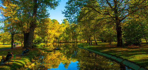 Obraz premium Macedonia - Skopje, October 29, 2023, Skopje city park with yellowed leaves on the trees in autumn