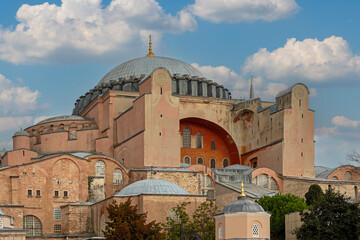 Fototapeta na wymiar Hagia Sophia Mosque in Istanbul