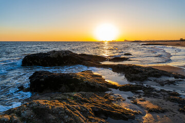 In the evening, the seaside scenery