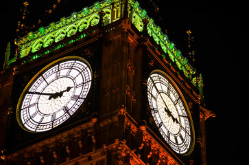 Big Ben, one of the most prominent symbols of both London and England © Iliya Mitsk