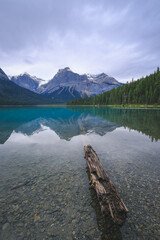 Discover the pristine beauty of Emerald Lake in Yoho National Park. Fed by surrounding glaciers, its emerald hues and tranquil atmosphere create a captivating natural spectacle. BC, Canada