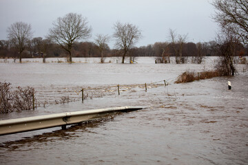 Land unter - Hochwasser in Niederlangen und Umgebung, Emsland