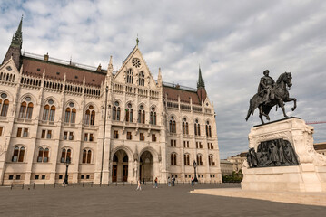 Fototapeta na wymiar The Hungarian Parliament Building seat of the National Assembly of Hungary, Kossuth Square in the Pest side of the city on the bank of the River Danube .