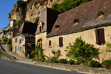 Fototapeta na wymiar Beynac et Cazenac; France - october 7 2023 : picturesque village