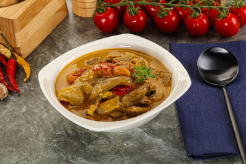 Yellow THai curry with beef