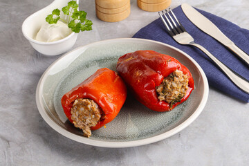 Stuffed bell pepper with minced meat and rice
