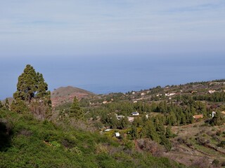 Fototapeta na wymiar Landschaft vom Aussichtpunkt auf Puntagorda La Palma