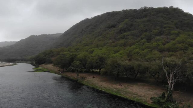 Wadi Darbat, green mountains