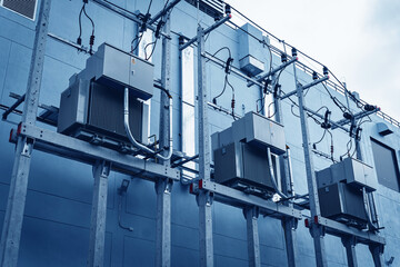 Electrical power and distribution electricity system at the building wall.