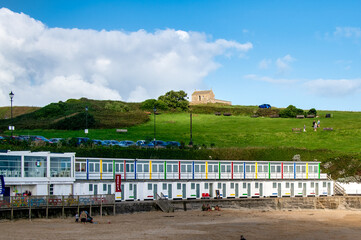 Obraz premium Bade/ Umkleidehäuser am Strand von St. Ives in Cornwall