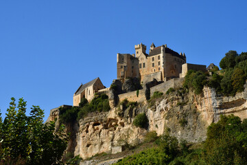 Fototapeta na wymiar Beynac et Cazenac; France - october 7 2023 : picturesque castle