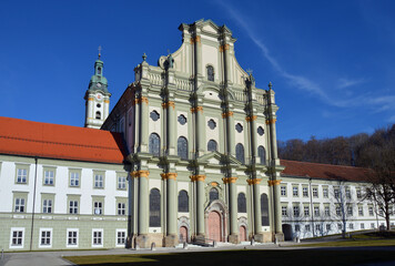 Ehemaliges Zisterzienser Kloster Fürstenfeld in Fürstenfeldbruck, Bayern, Deutschland