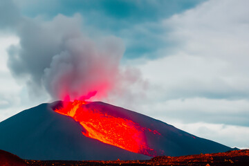 Eruzione di vulcano 2