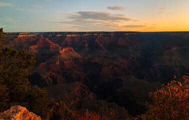 Fototapeta na wymiar grand canyon sunrise