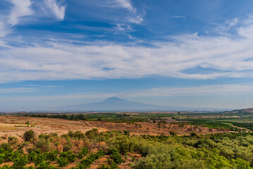 Naklejka premium View of the Plain of Catania with Mount Etna in the Background, Sicily, Italy, Europe