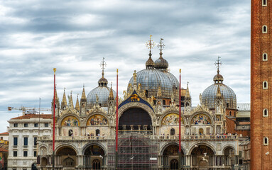 Fototapeta premium The famous St Mark's Basilica in Venice