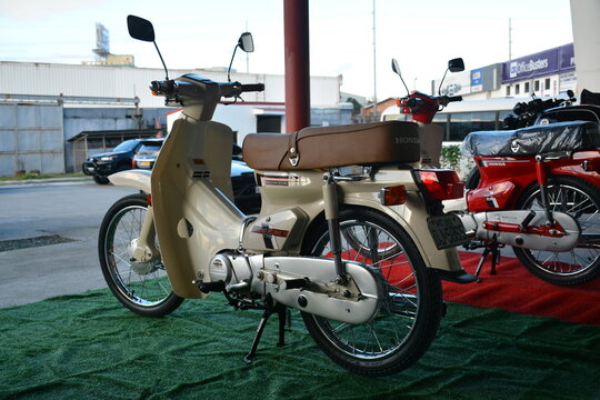 Honda c70 at VIP car show in Cainta, Philippines
