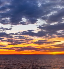 Fototapeta premium sunset over the ocean