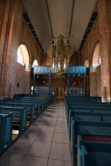 Inneres der Kirche von Marienhafe in Ostfriesland