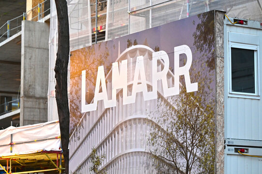Vienna, Austria - 12 29 2023 - Construction site of the Mah&uuml; 10-18 project of the insolvent Signa Group with the planned luxury department store Lamarr, restaurant, hotel and roof park on Mariahilfer 