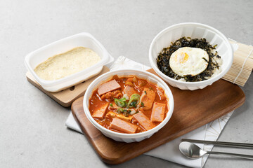 Kimchi stew, meat, ham, spam, kimchi, stew, Korean
