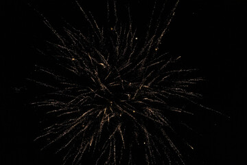 Symbolische Darstellung des Big Bangs anhand des Silvesterfeuerwerks