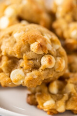 White Chocolate Macadamia Nut Cookies
