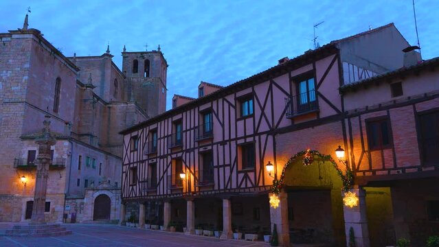 Rollo or Picota in the Plaza Mayor of the town of Pe&ntilde;aranda de Duero. Municipality of Pe&ntilde;aranda de Duero. Province of Burgos. Castile and Leon. Spain. Europe