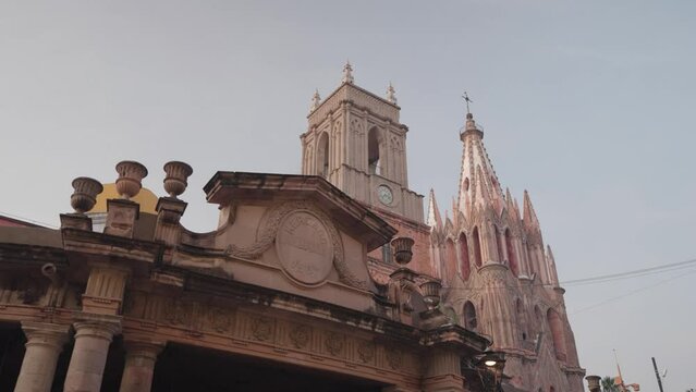 San Miguel de Allende, Mexico - La Parroquia de San Miguel Arc&aacute;ngel Catholic church and Torre del Reloj Clock Tower
