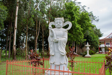Estátua no Templo Budista Chen Tien. Foz do Iguaçu, Paraná.