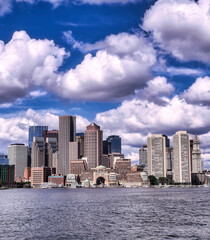 Obraz premium The Boston, Massachusetts skyline from Boston Harbor.