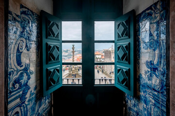 Vista dalla finestra della Cattedrale di Porto in Portogallo - obrazy, fototapety, plakaty