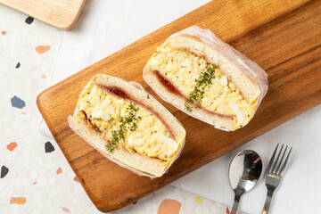 Grapefruit cream cheese salad, konjac rice mushroom salad, fried shrimp salad, onion hot dog, ham cheese egg sandwich, crab meat cheese egg sandwich, egg sandwich, kaya toast