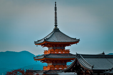 Naklejka premium Pagoda of Kijomizu-dera, Kyoto buddhist temple