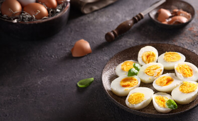 boiled eggs for breakfast and healthy eating