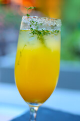 Pineapple juice detox