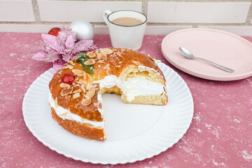 King's Cake Delight, Roscón de Reyes: A Festive Spanish Christmas Tradition