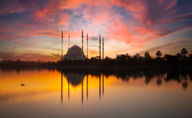 Fototapeta na wymiar Sabanci Central Mosque - Adana Turkey.