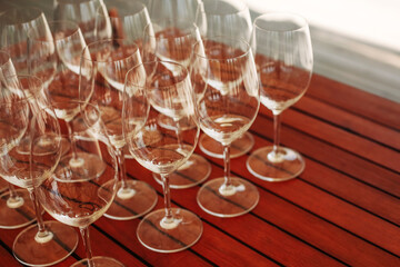 glasses of champagne