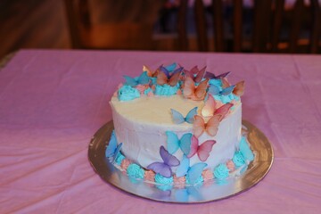 birthday cake with butterfly
