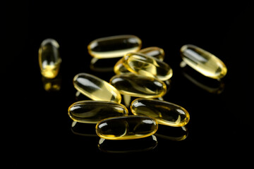 4K Ultra HD Close-Up Image of Fish Oil Capsule on Black Background - Nutritional Elegance