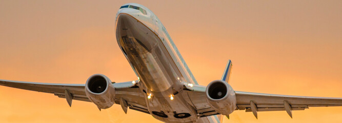4K Ultra HD Image of Passenger Airplane Taking Off - Skyward Journey