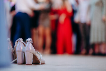 buty na imprezie weselnej