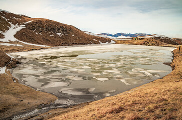 Il lago Scaffaiolo ghiacciato a inizio anno