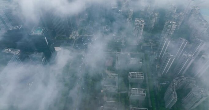 top vie of fog in the city