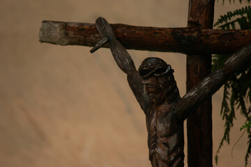 statue, sculpture, wood, art, wooden, monument, architecture, tree, totem, cross, religion, christ,...