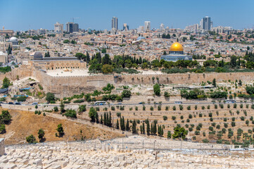 オリーブ山から見下ろすエルサレムの旧市街