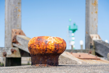 at the port of the Netherland is an bollard