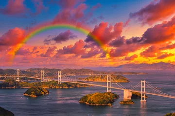 Deurstickers しまなみ海道の来島海峡大橋と美しい夕景 © san724